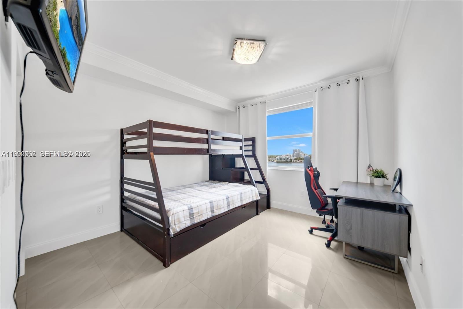 image Porto Bellagio Condo11