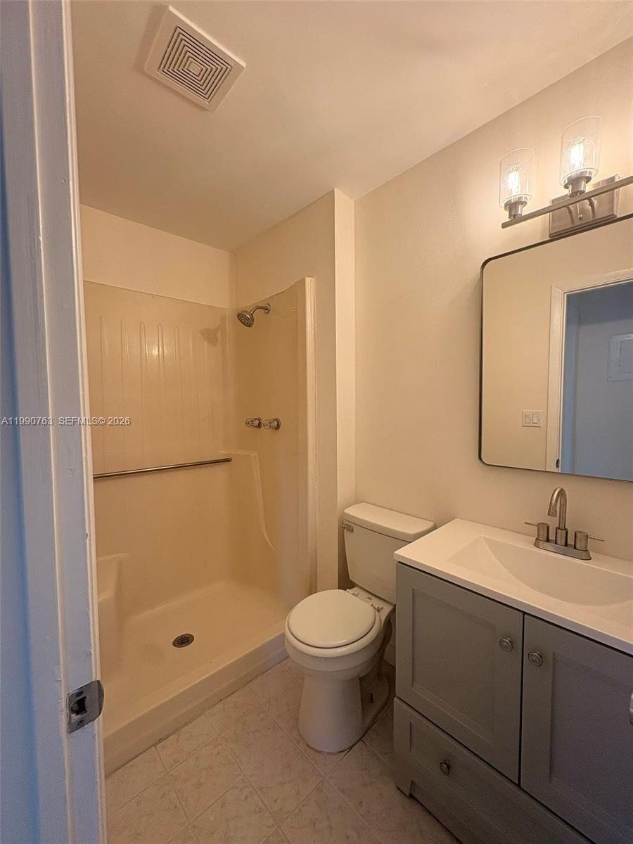 4356 NW 5th Ave Deerfield Beach, FL 33064