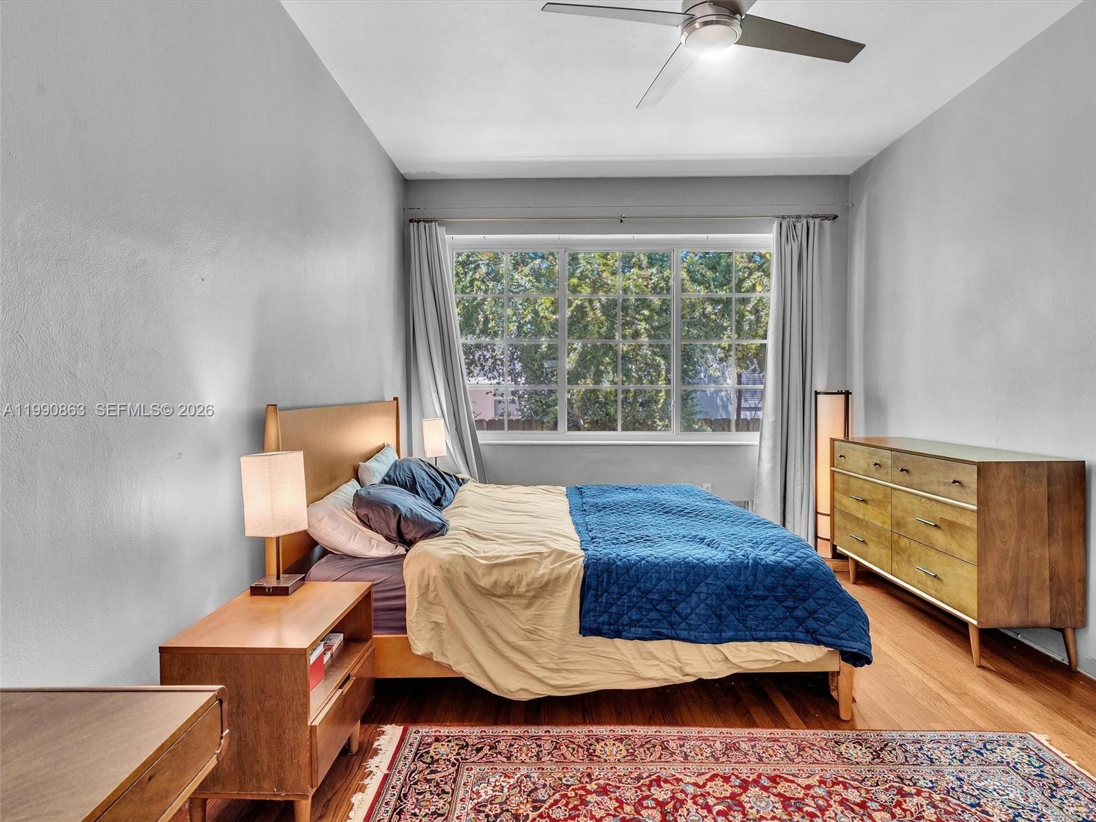 910 Lenox Ave #2 Miami Beach, FL 33139