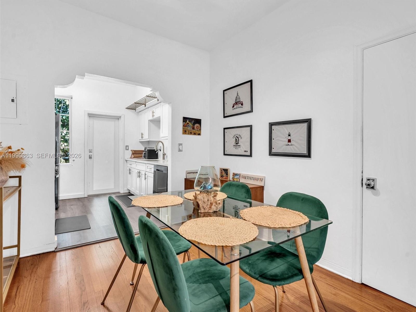 910 Lenox Ave #2 Miami Beach, FL 33139