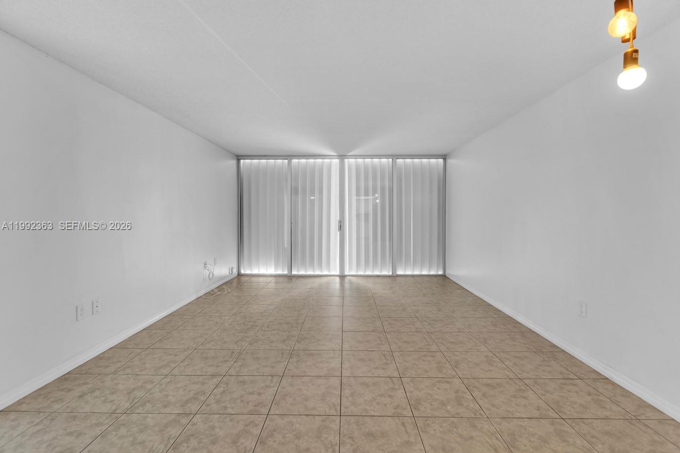 18011 Biscayne Blvd #903 Aventura, FL 33160