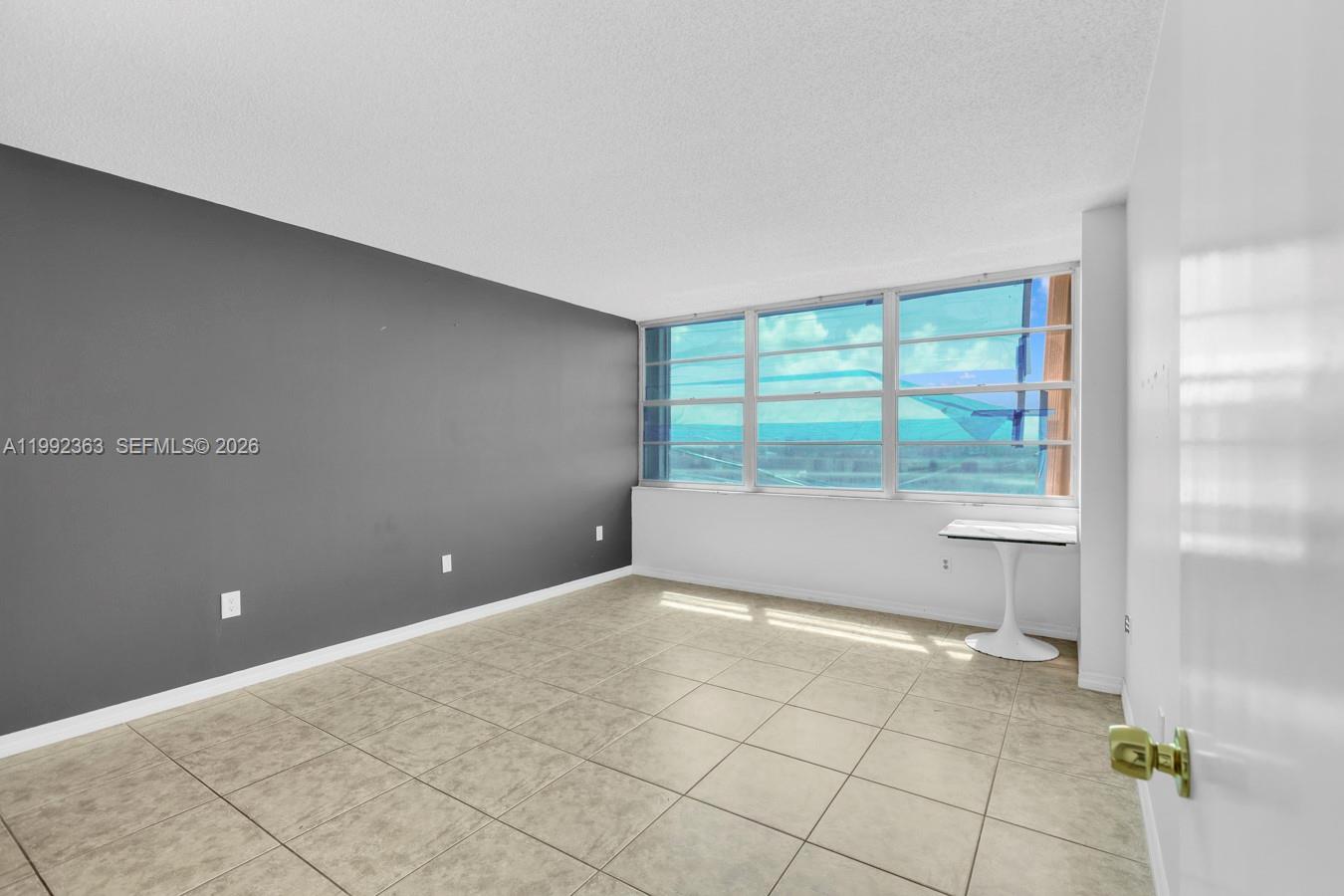 18011 Biscayne Blvd #903 Aventura, FL 33160