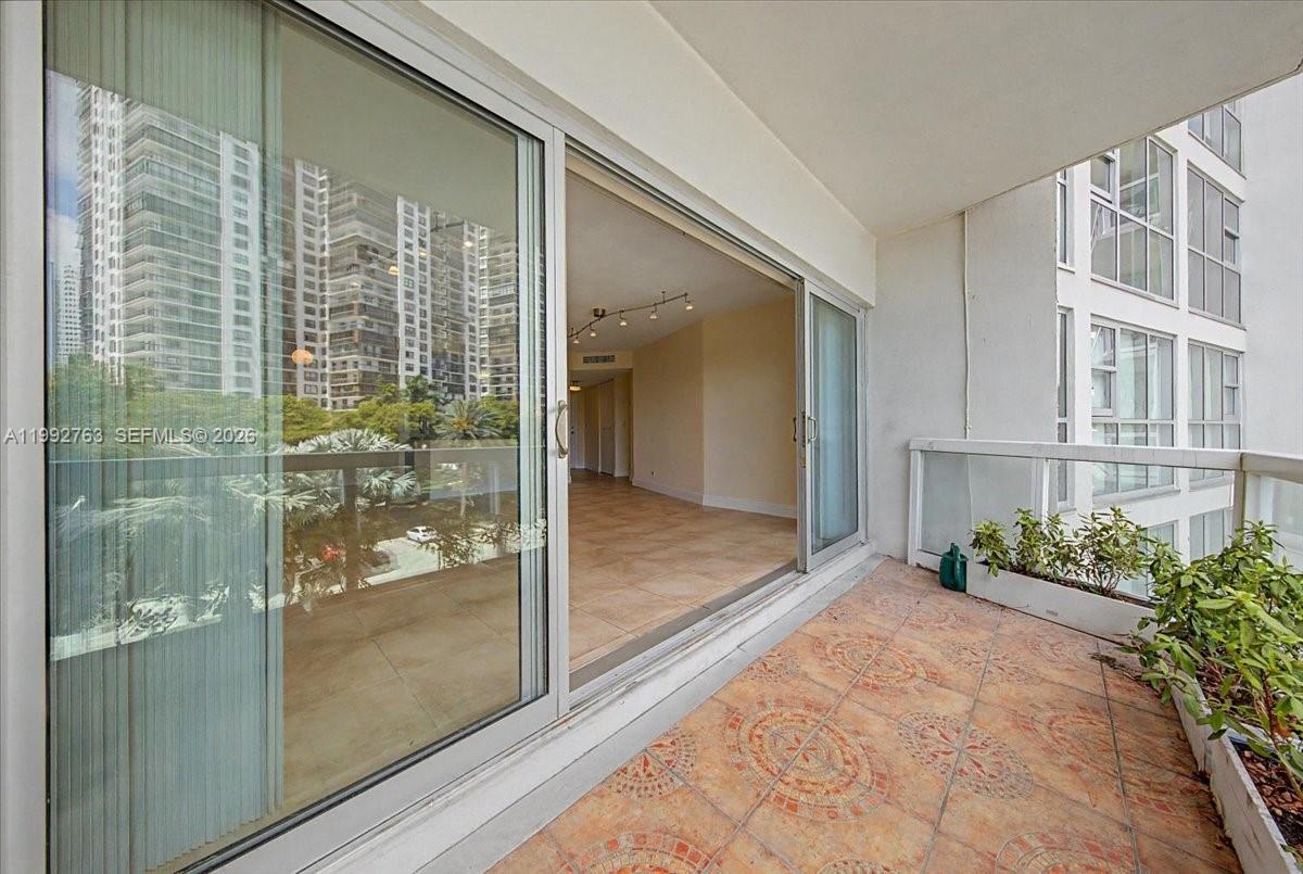 2451 Brickell Ave #4F Miami, FL 33129