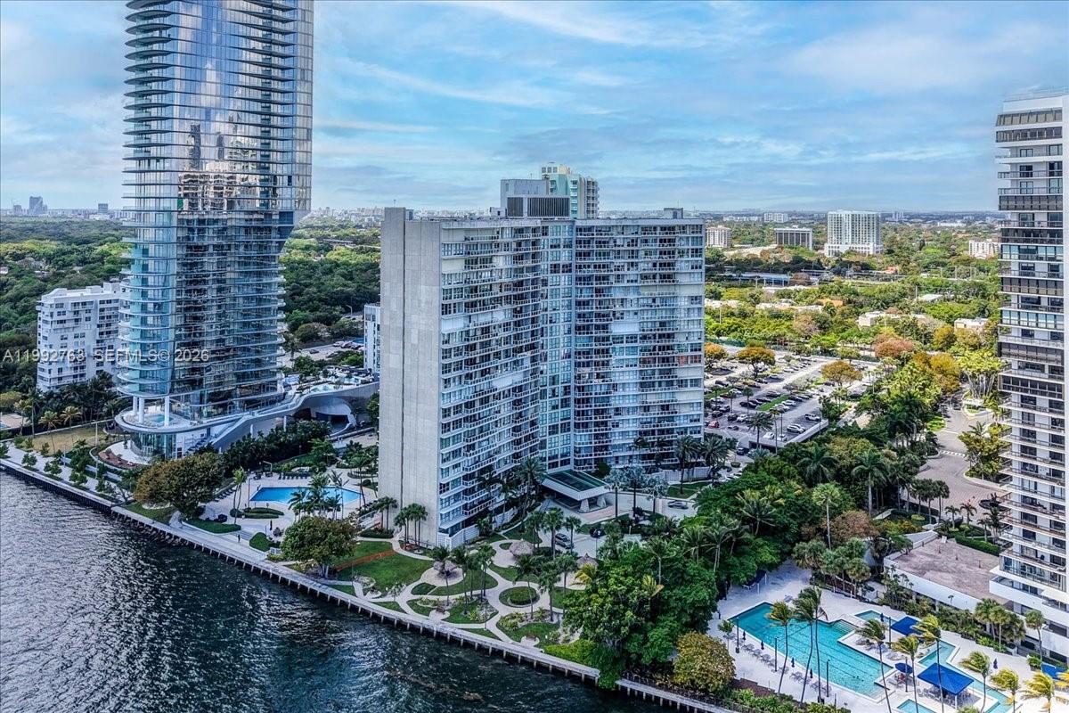 2451 Brickell Ave #4F Miami, FL 33129