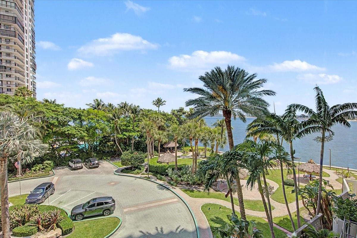 2451 Brickell Ave #4F Miami, FL 33129