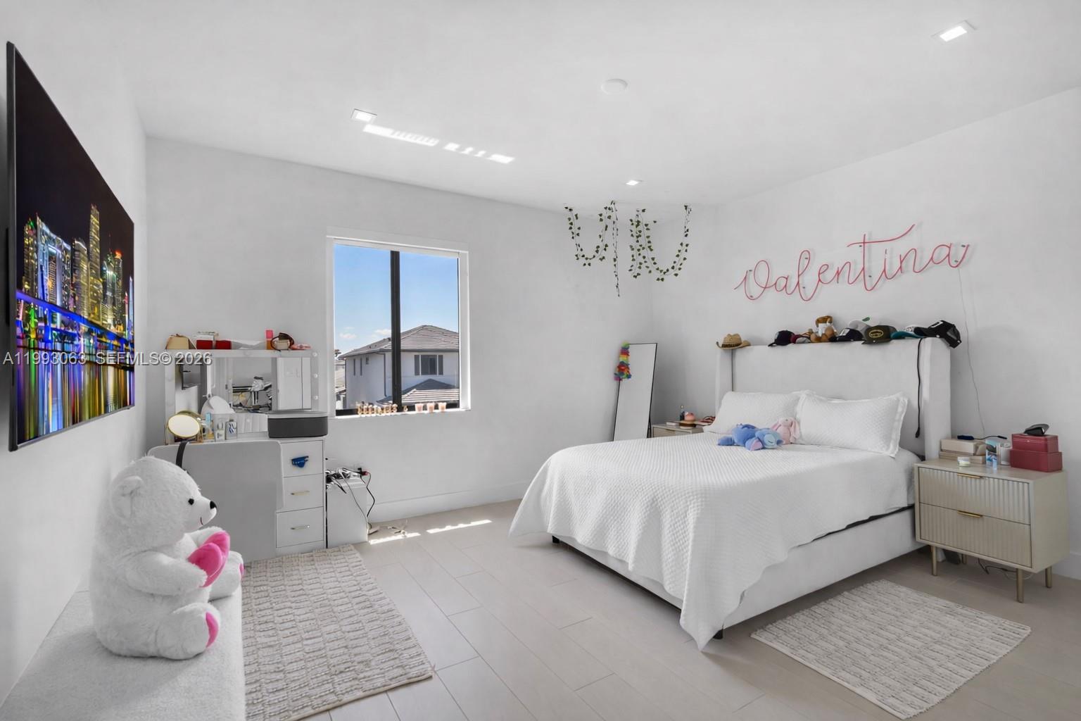 8019 NW 46th Ter Doral, FL 33166