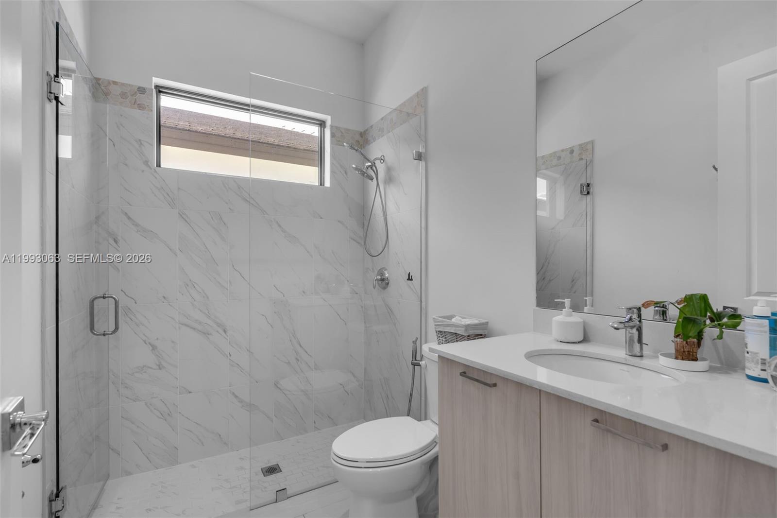 8019 NW 46th Ter Doral, FL 33166