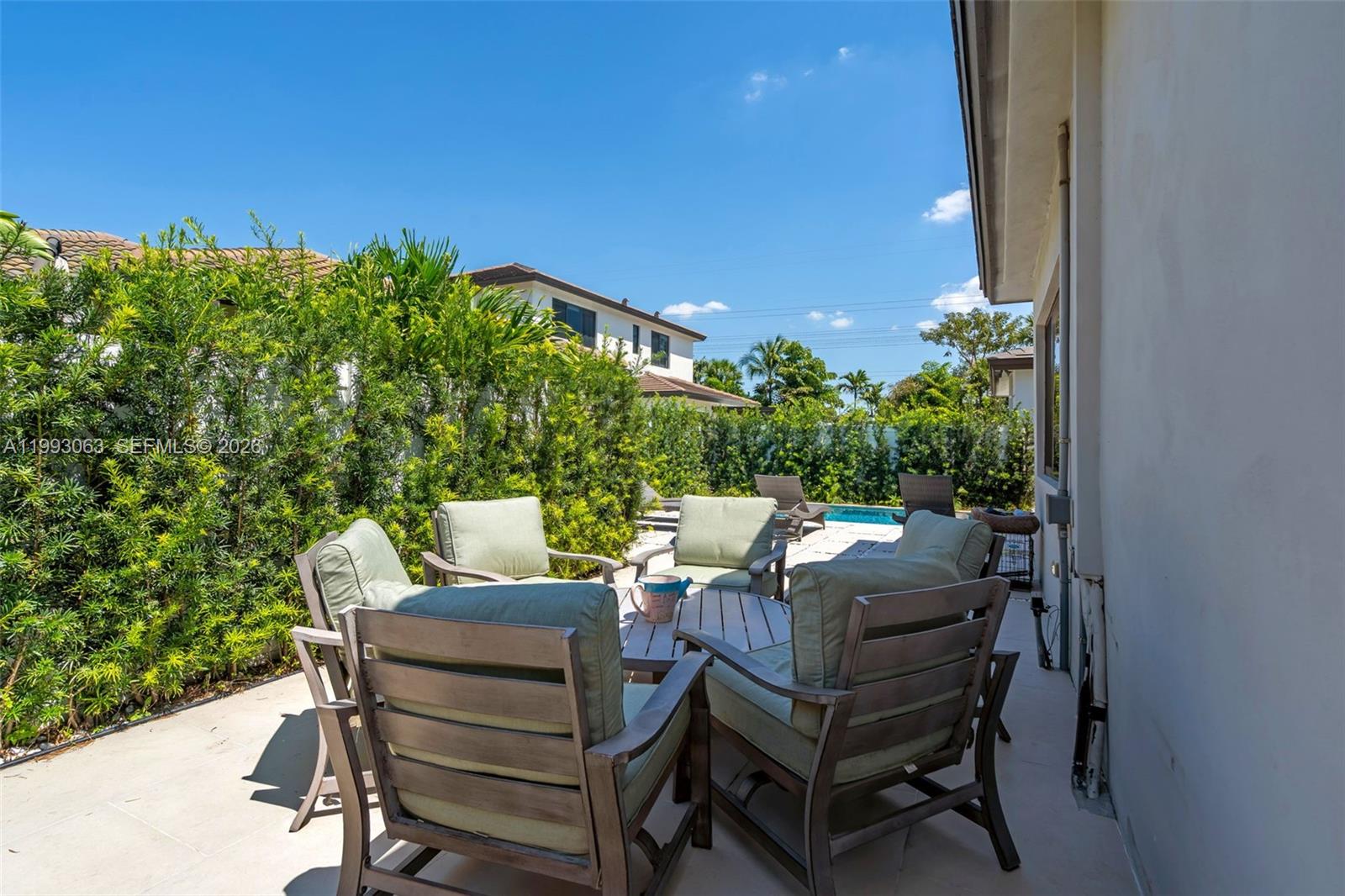 8019 NW 46th Ter Doral, FL 33166