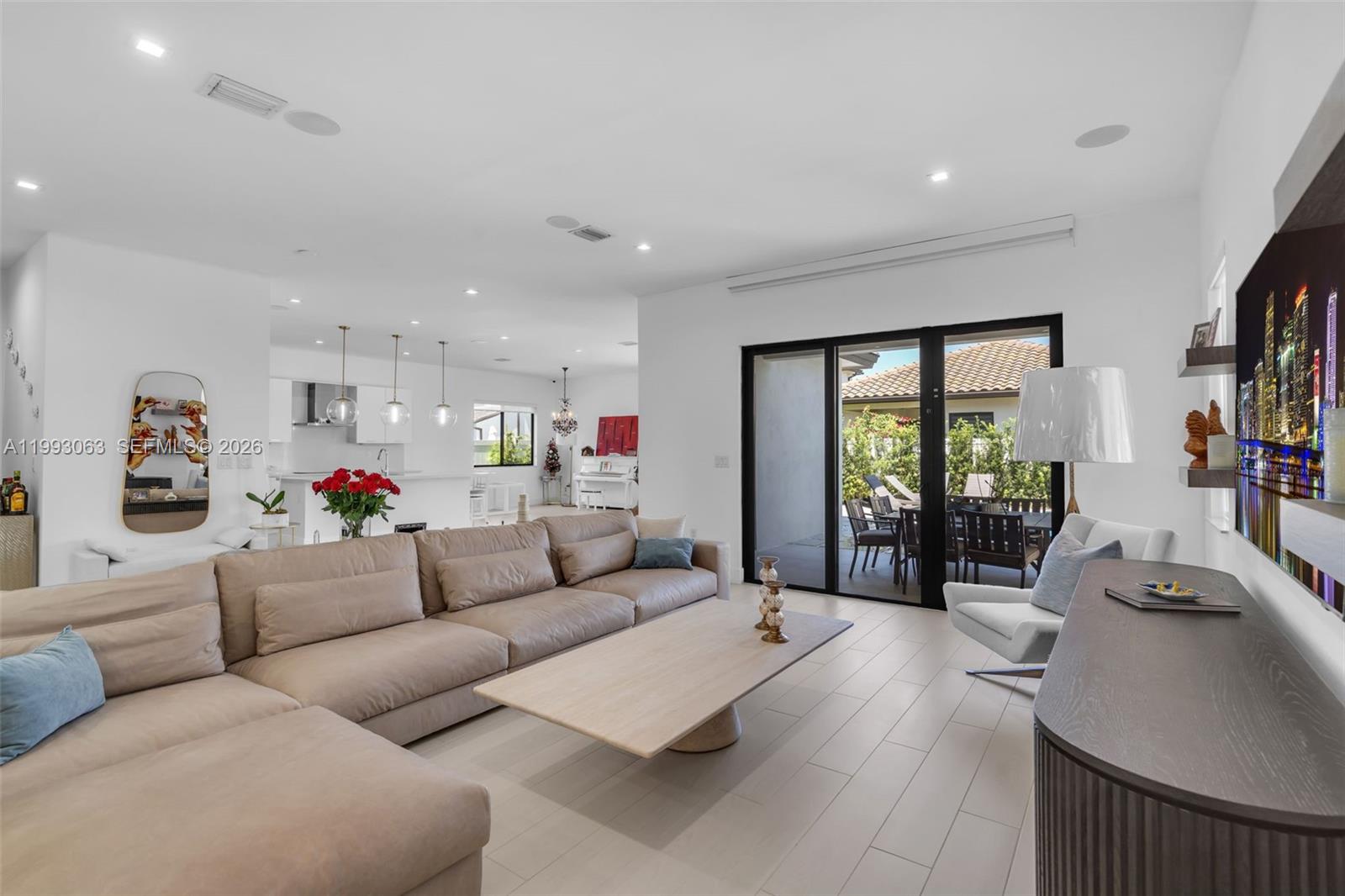 8019 NW 46th Ter Doral, FL 33166