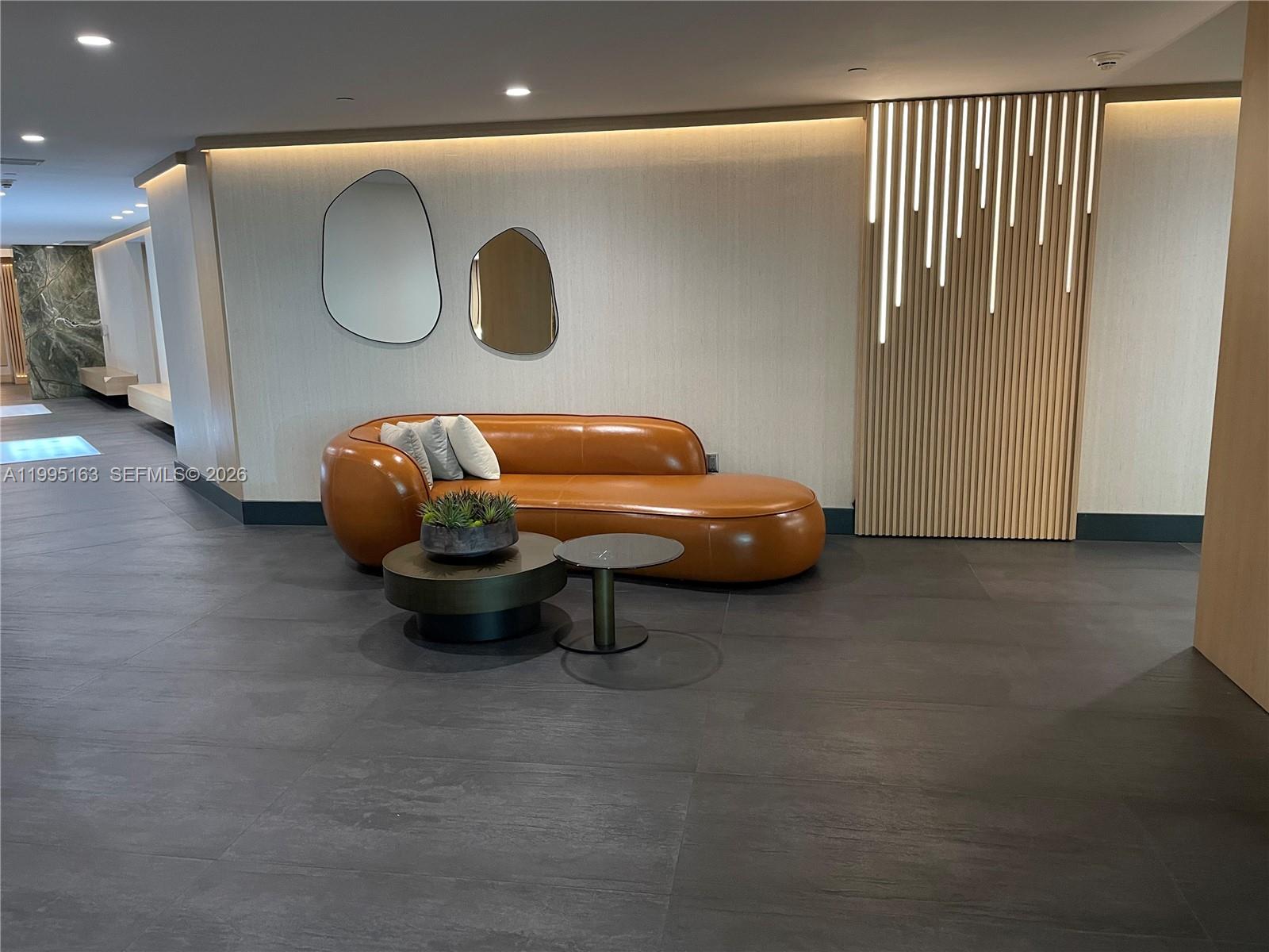 90 SW 3rd St #1809 Miami, FL 33130