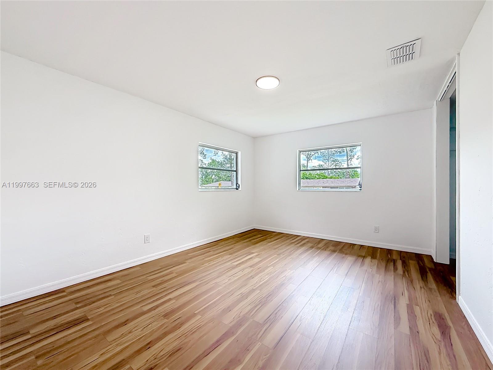 1220 NE 16th Ave Ocala, FL 34470