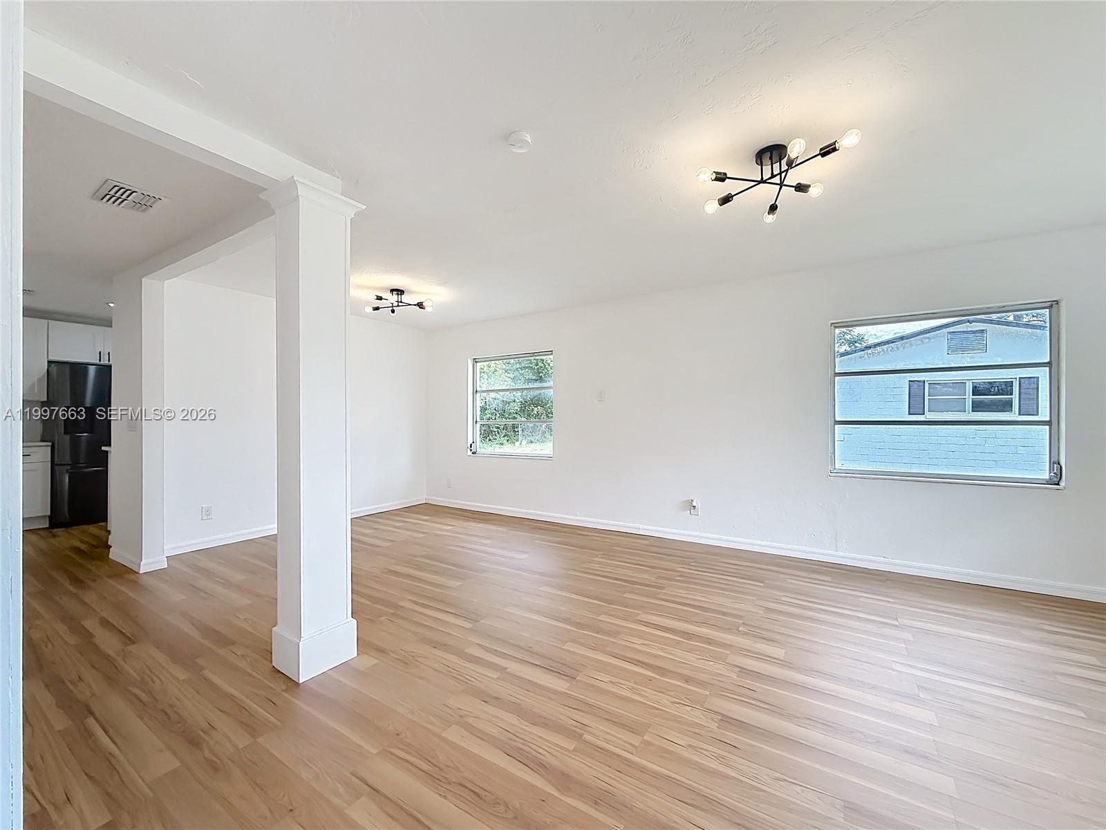 1220 NE 16th Ave Ocala, FL 34470