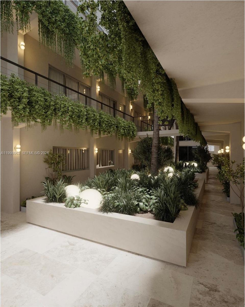 250 Collins Ave #212 Miami Beach, FL 33139