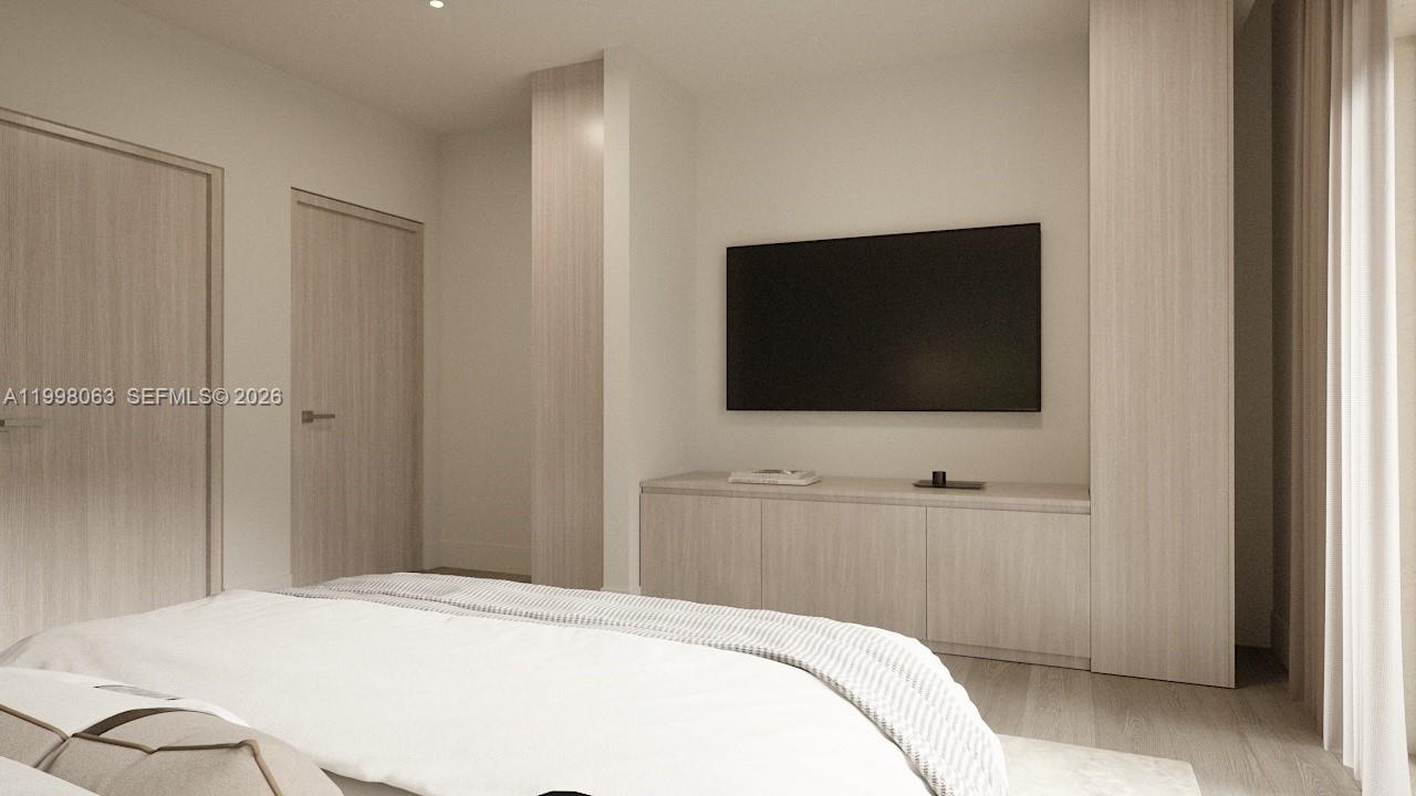 250 Collins Ave #212 Miami Beach, FL 33139