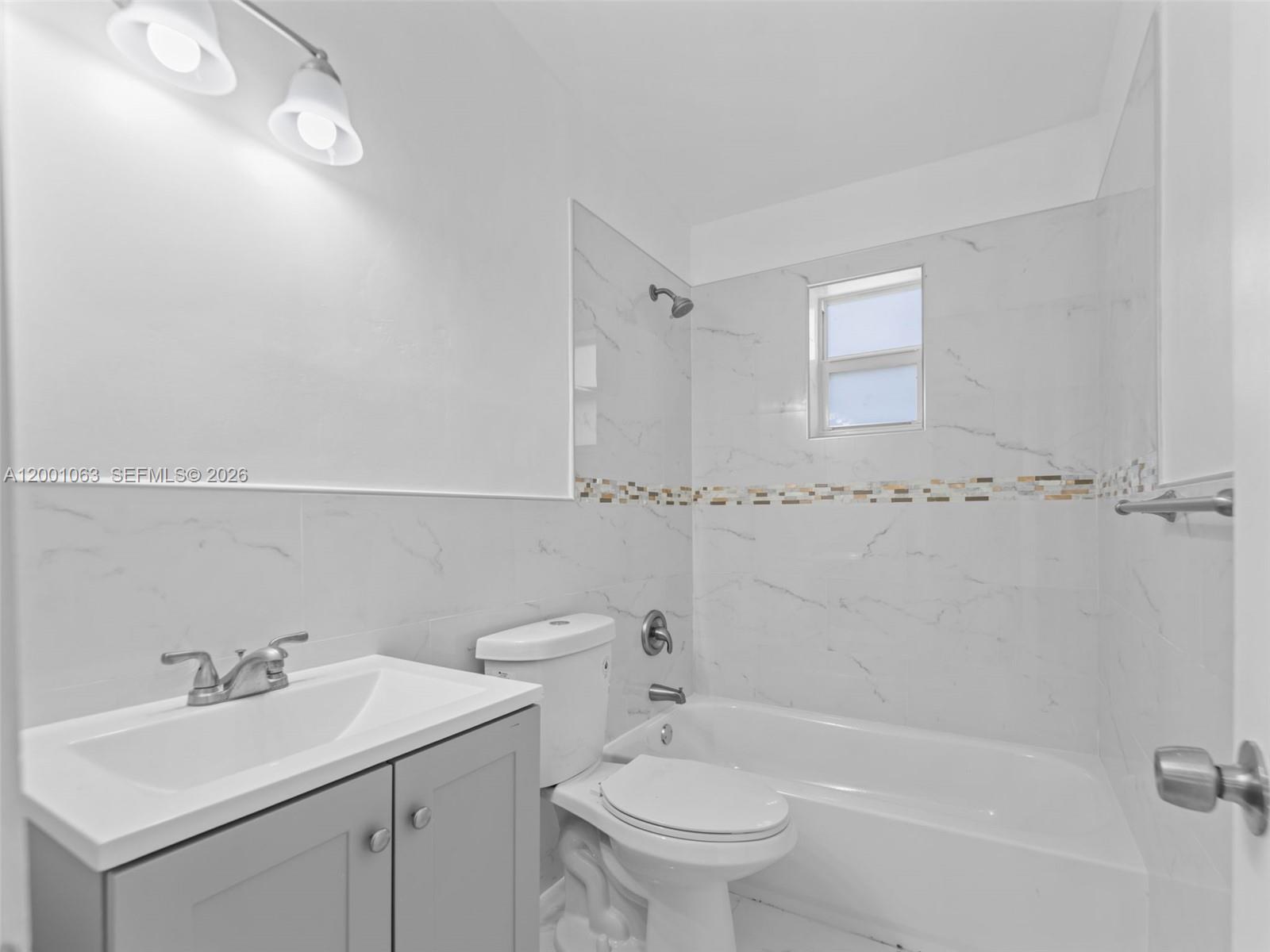 3231 NW 48th Ter Miami, FL 33142