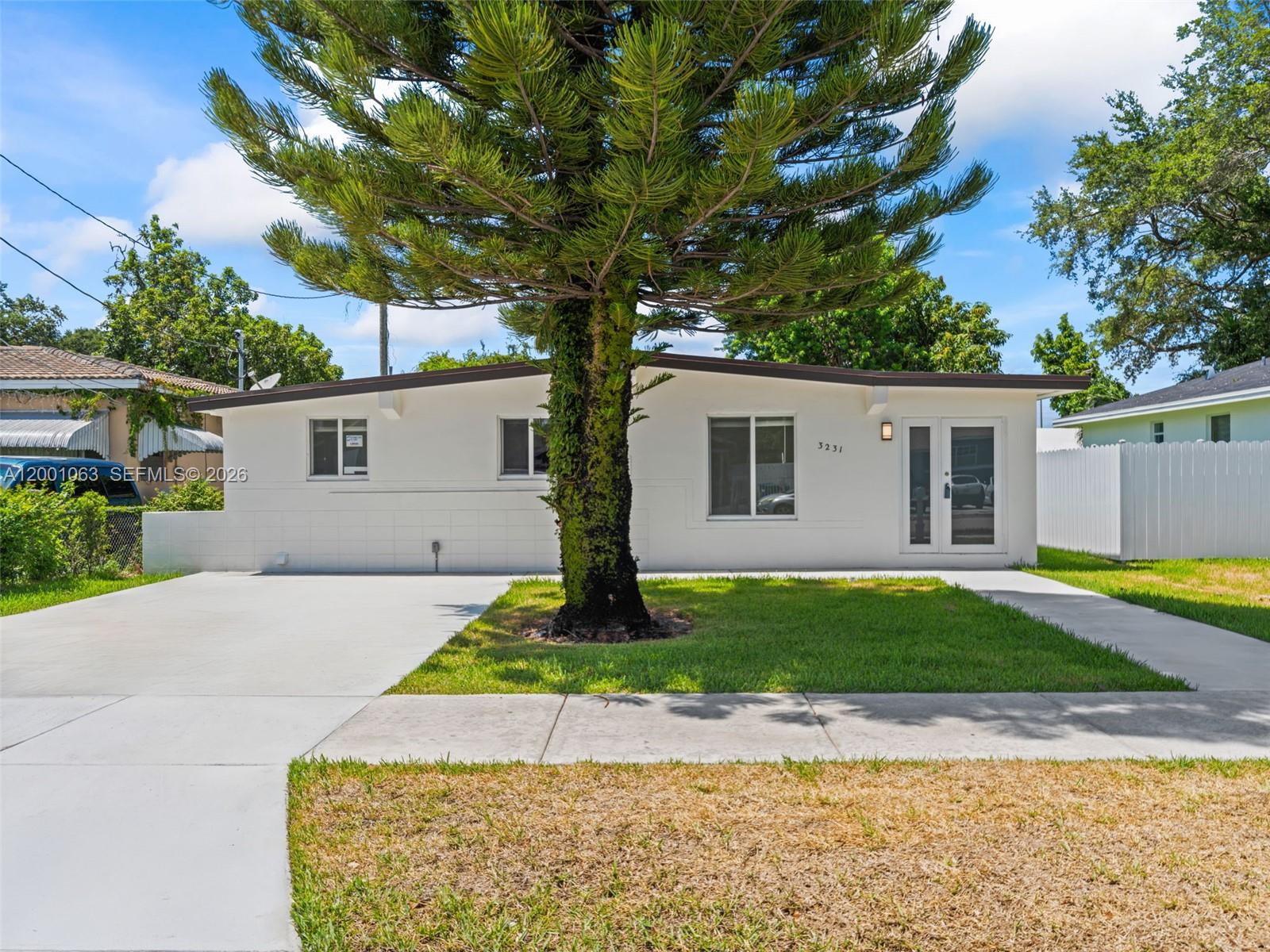 3231 NW 48th Ter Miami, FL 33142