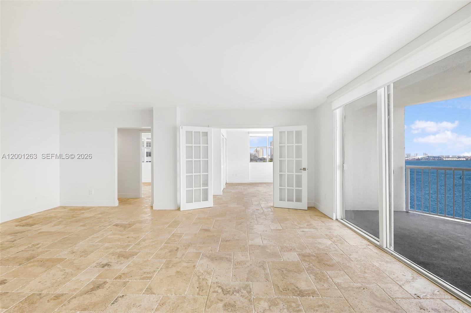 1420 Brickell Bay Dr #1401A Miami, FL 33131