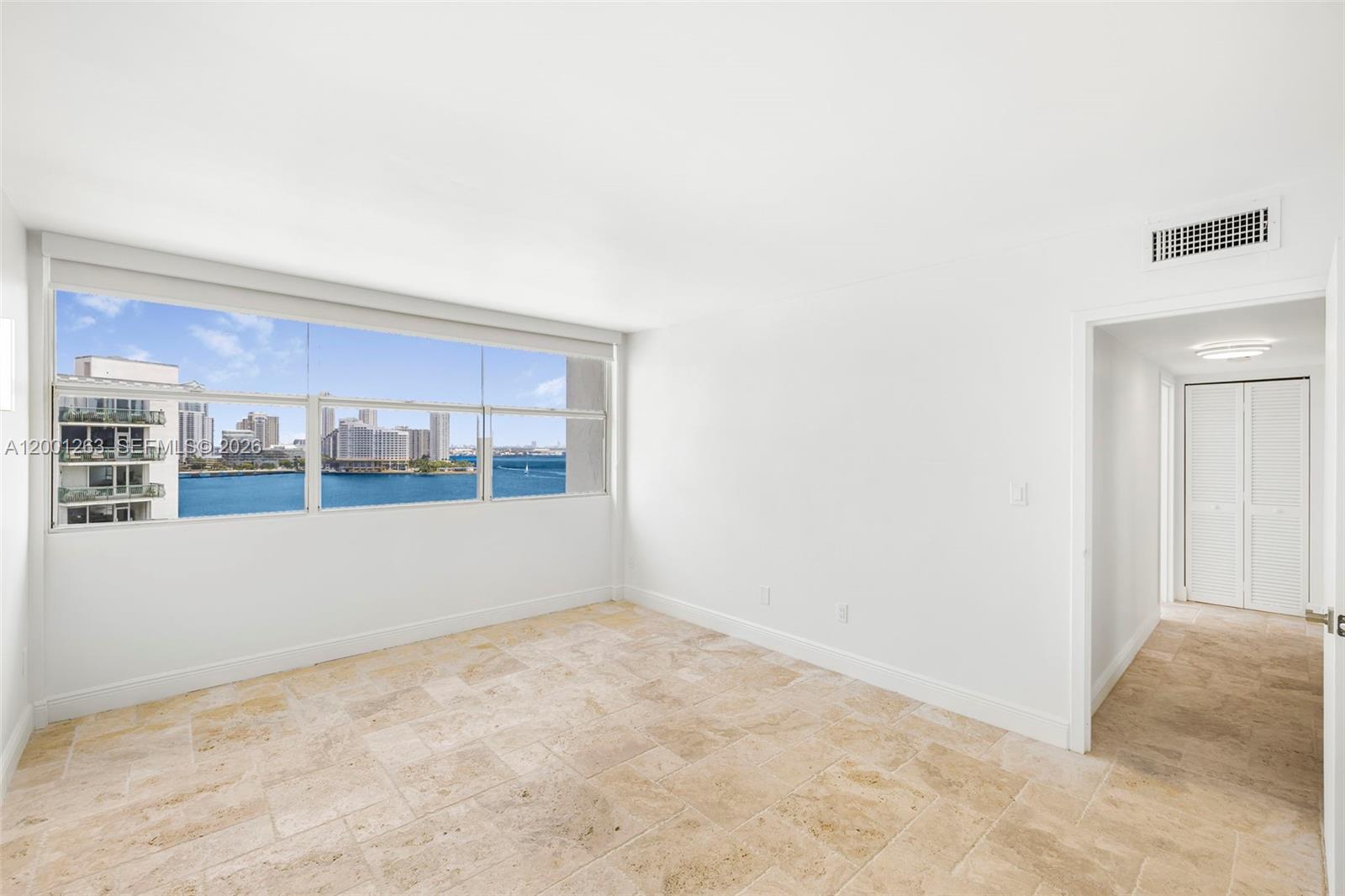 1420 Brickell Bay Dr #1401A Miami, FL 33131
