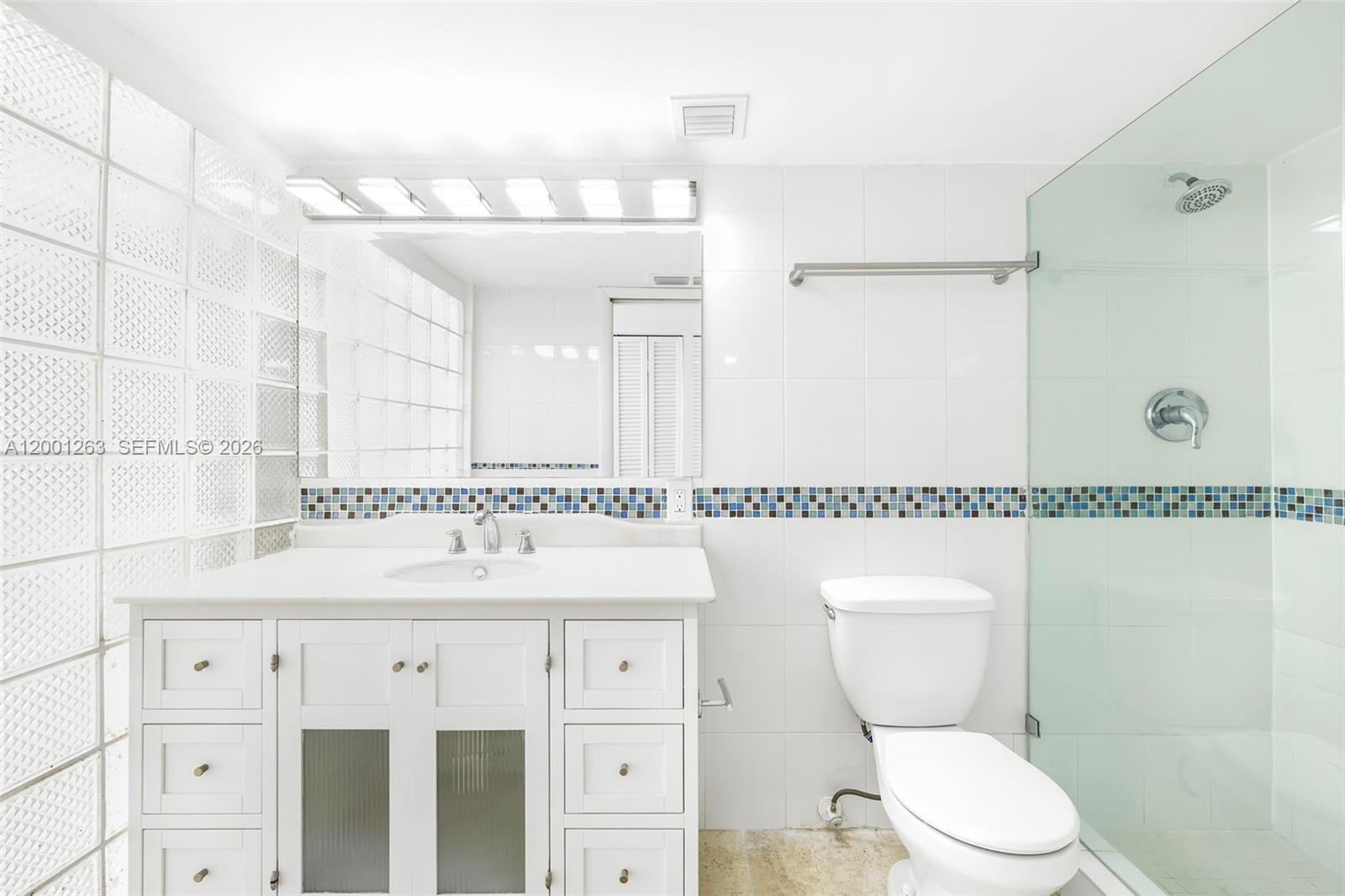 1420 Brickell Bay Dr #1401A Miami, FL 33131