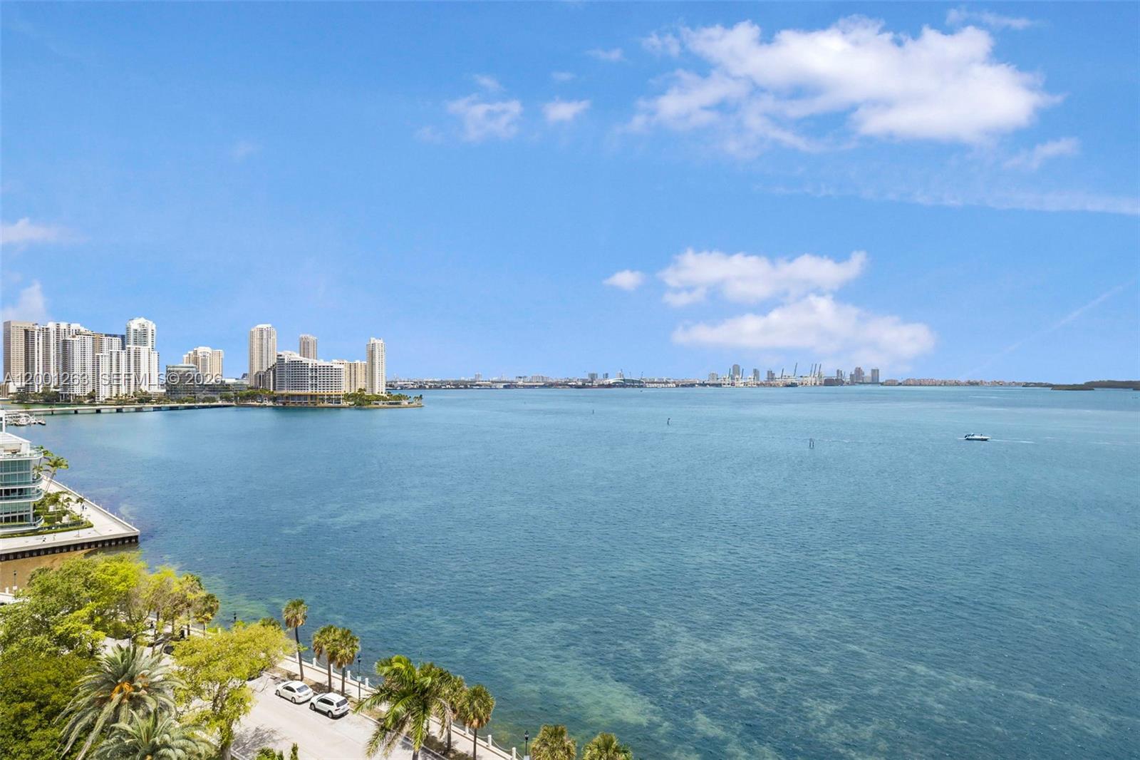 1420 Brickell Bay Dr #1401A Miami, FL 33131