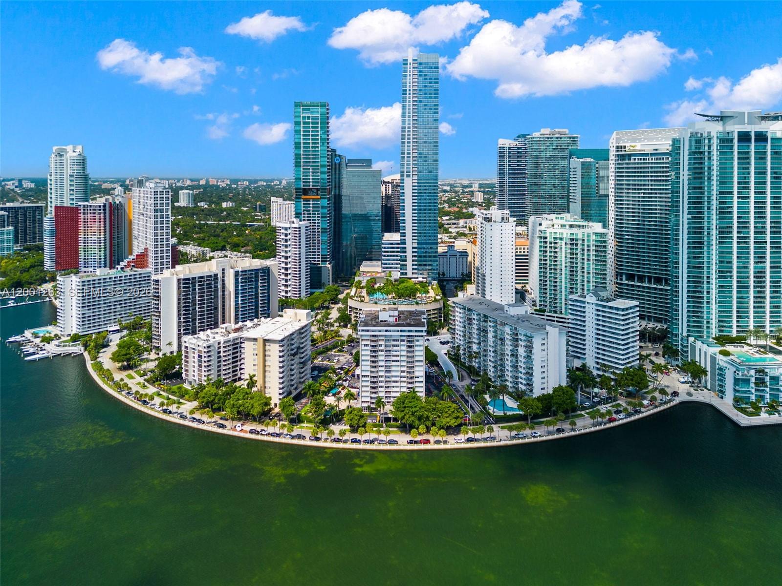 1420 Brickell Bay Dr #1401A Miami, FL 33131