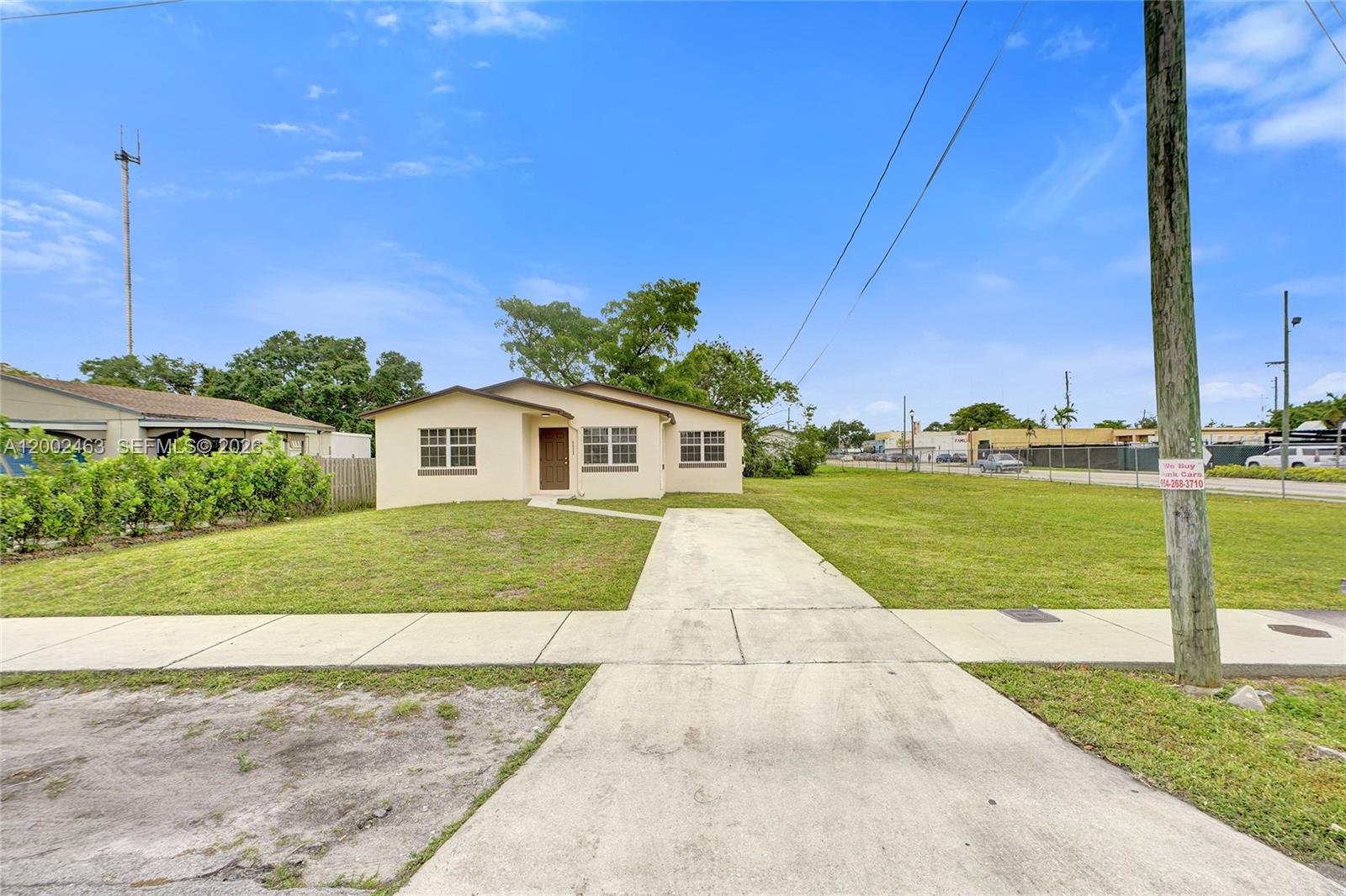 5532 SW 22nd