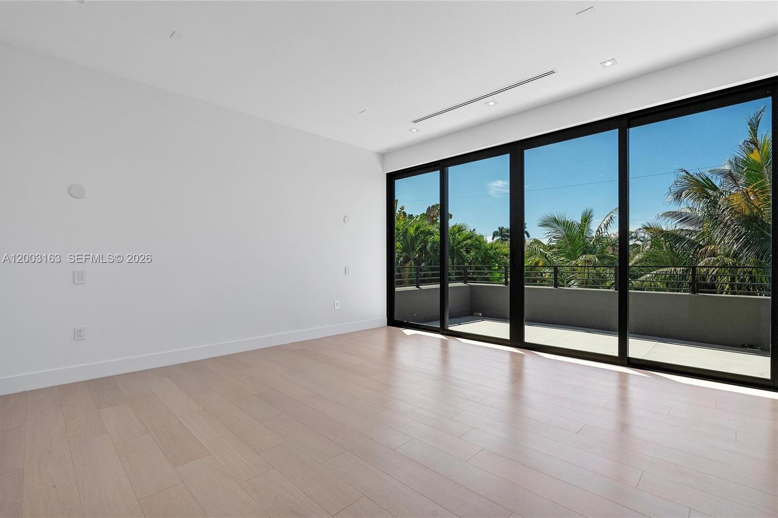 760 Woodcrest Rd Key Biscayne, FL 33149