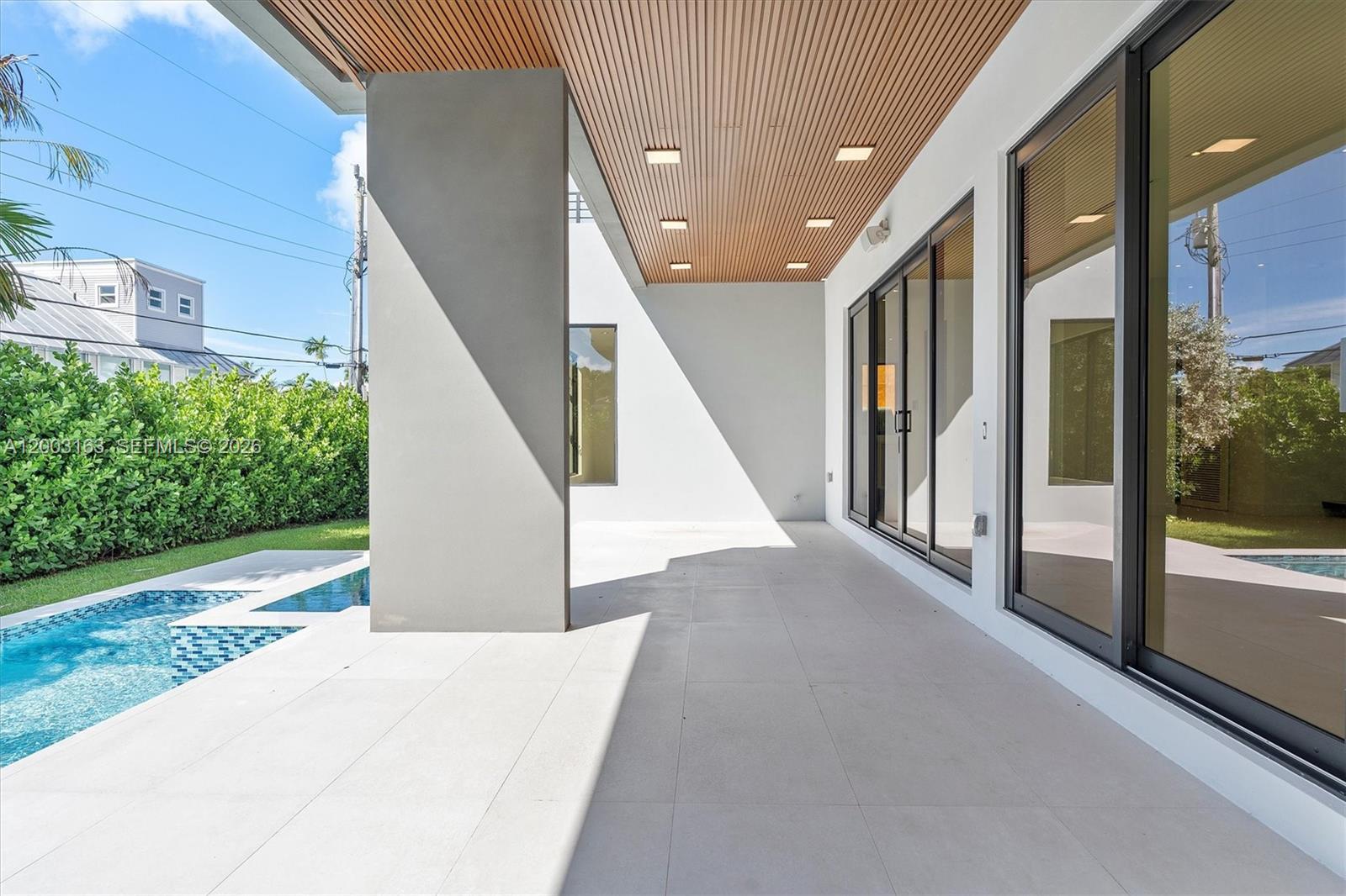 760 Woodcrest Rd Key Biscayne, FL 33149