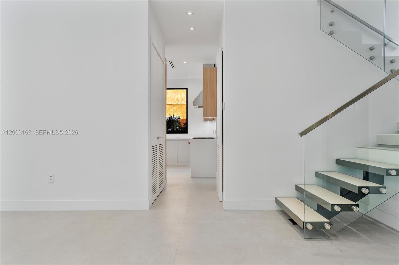 760 Woodcrest Rd Key Biscayne, FL 33149