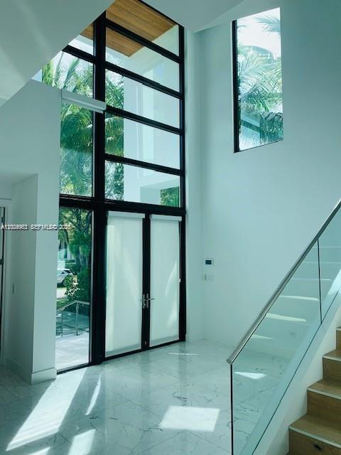 785 Harbor Dr #_ Key Biscayne, FL 33149