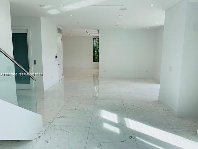 785 Harbor Dr #_ Key Biscayne, FL 33149