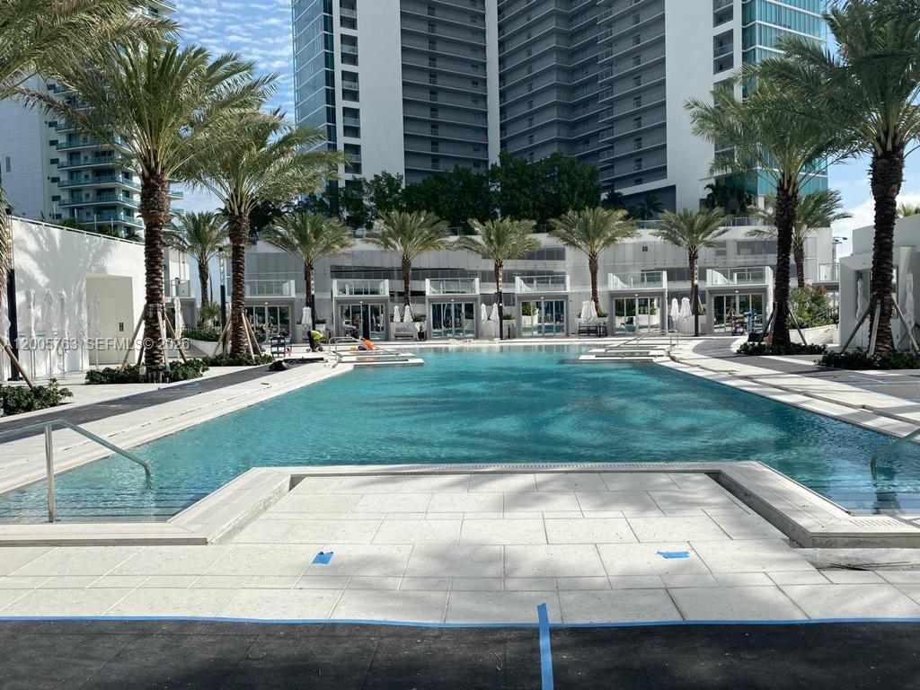 image Paramount Miami Worldcenter25