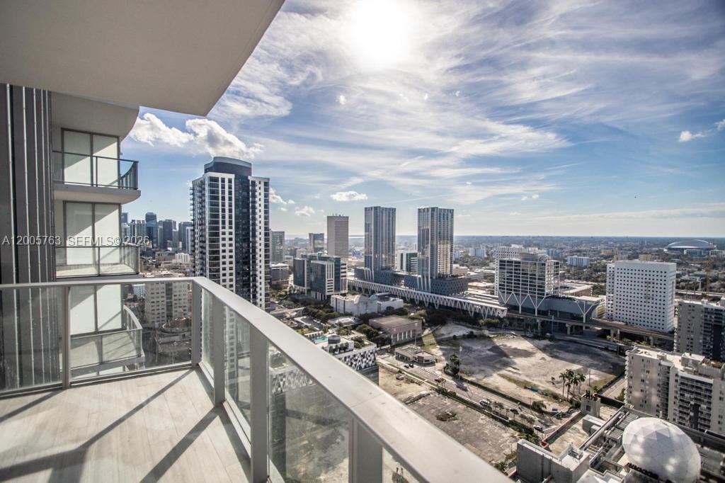image Paramount Miami Worldcenter7