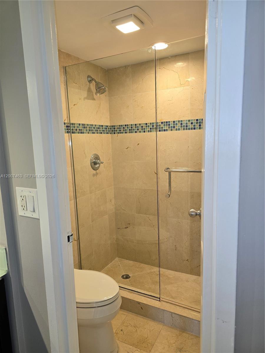 image Arlen House East24