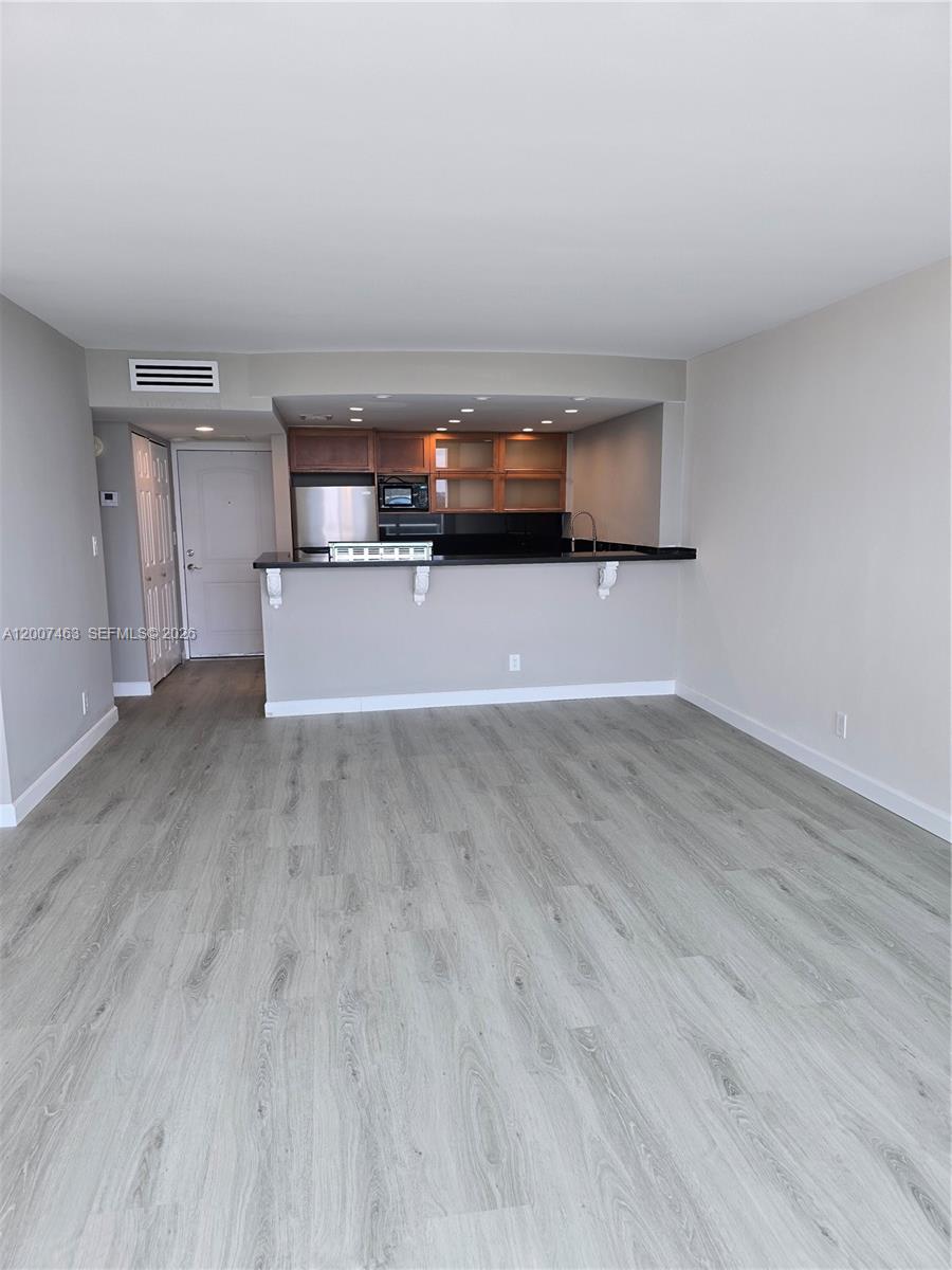 image Arlen House East31
