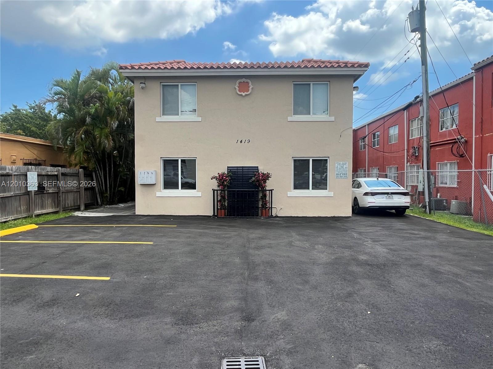 1419 SW 22nd Ave #4