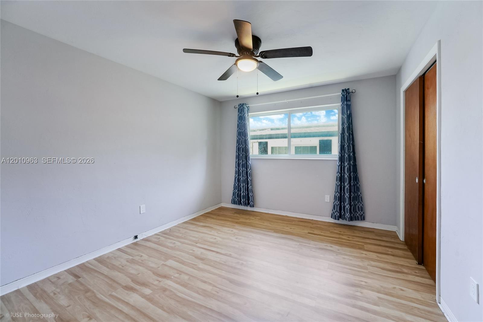 3278 Thomas Ave Miami, FL 33133