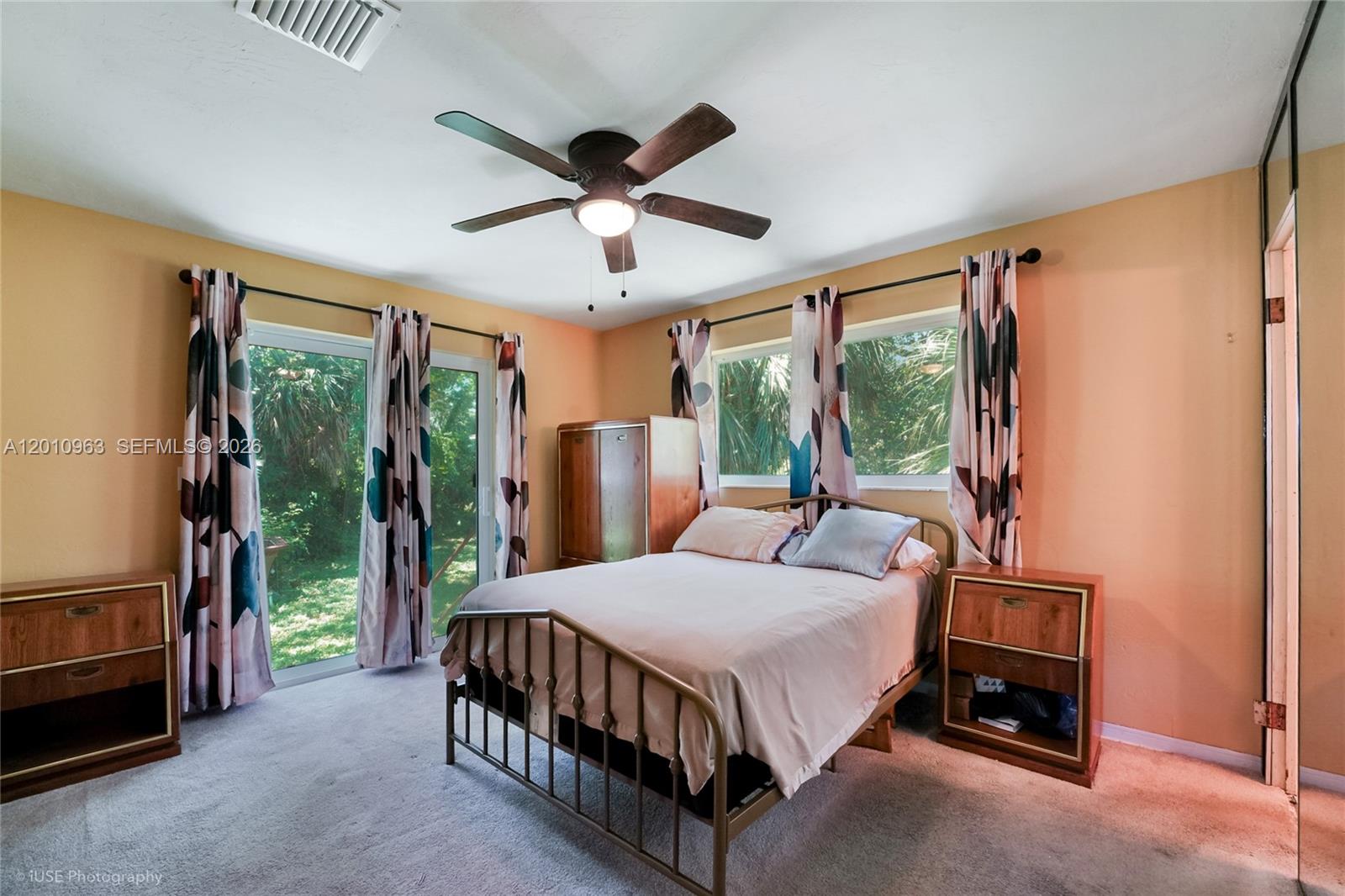 3278 Thomas Ave Miami, FL 33133