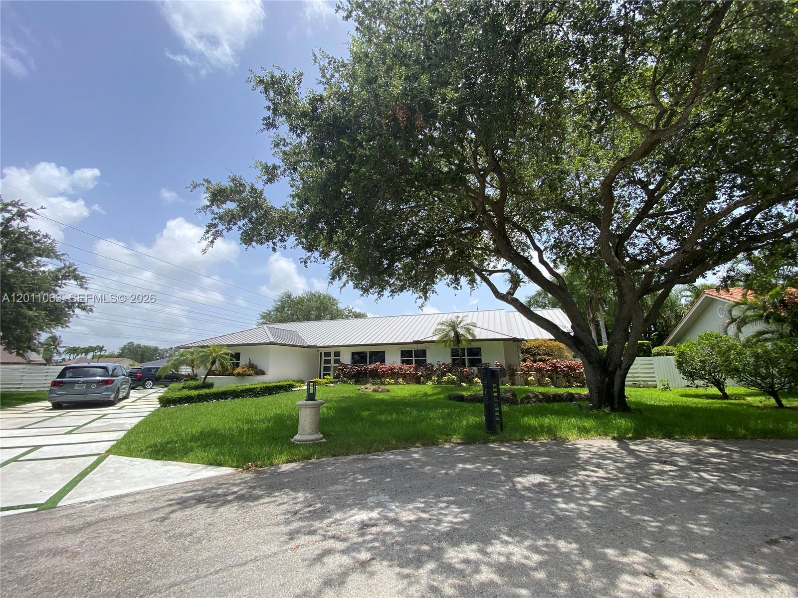 13255 SW 106th Ave Miami, FL 33176