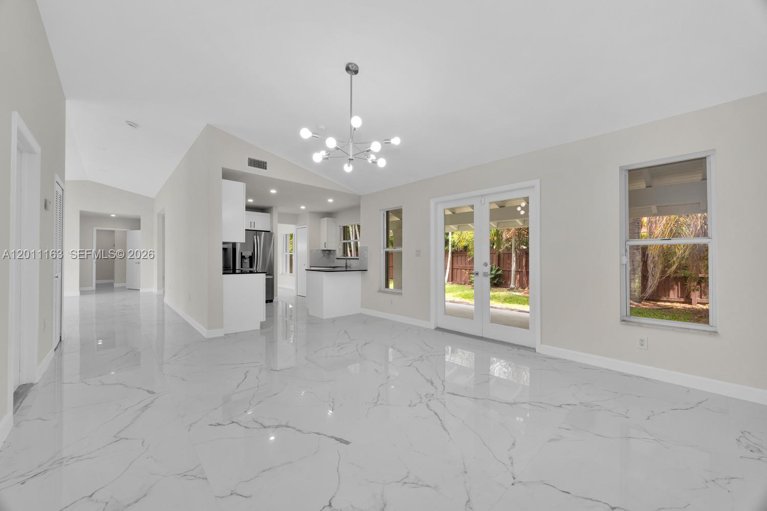 8503 SW 83rd St Miami, FL 33143
