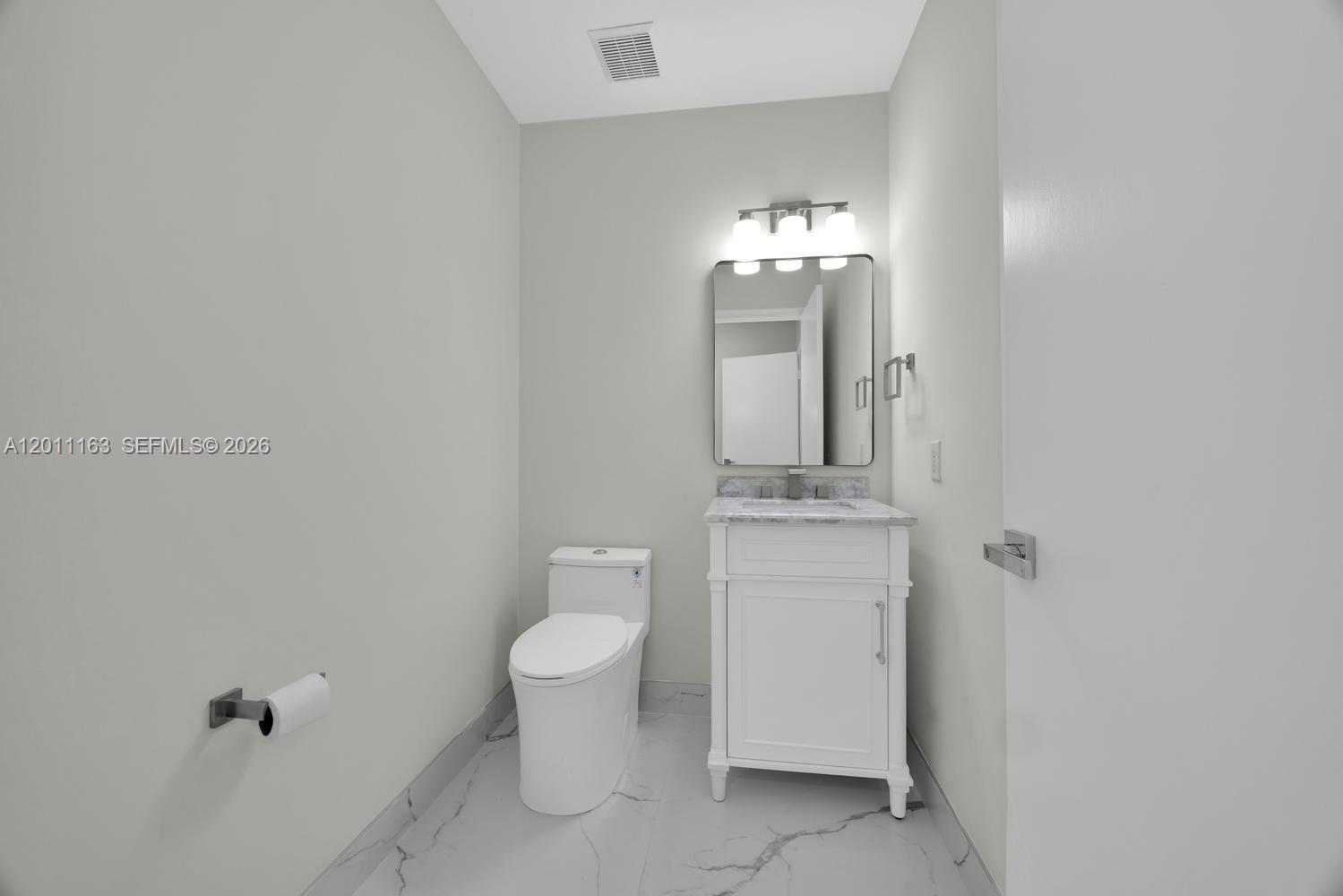 8503 SW 83rd St Miami, FL 33143