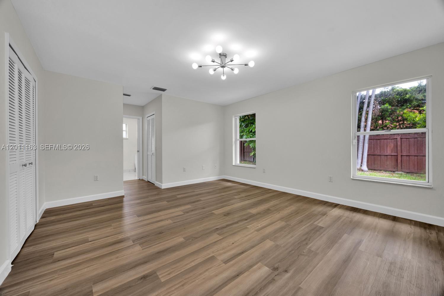 8503 SW 83rd St Miami, FL 33143