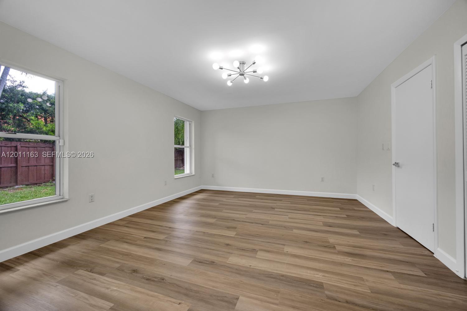 8503 SW 83rd St Miami, FL 33143