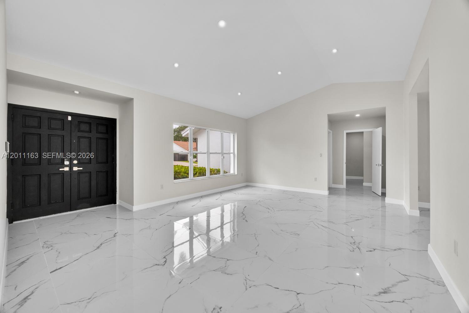 8503 SW 83rd St Miami, FL 33143