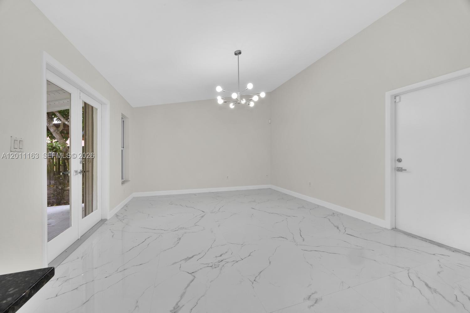 8503 SW 83rd St Miami, FL 33143