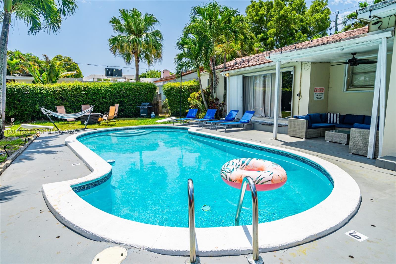 437 NE 107th St Miami, FL 33161