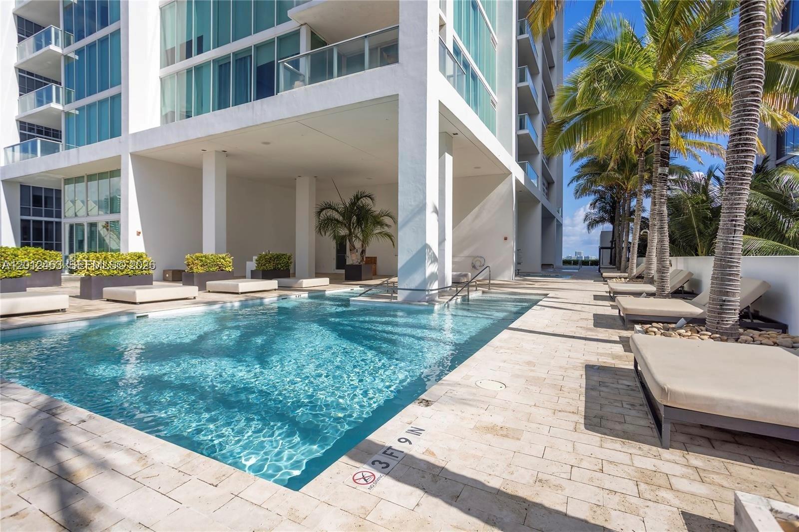 1040 Biscayne Blvd #1602 Miami, FL 33132