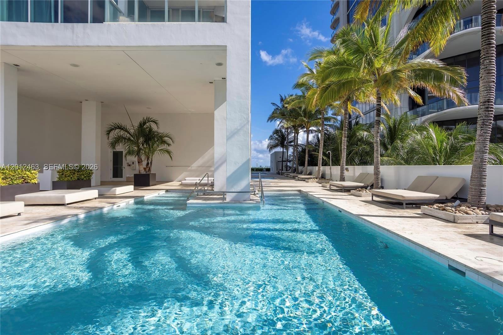 1040 Biscayne Blvd #1602 Miami, FL 33132
