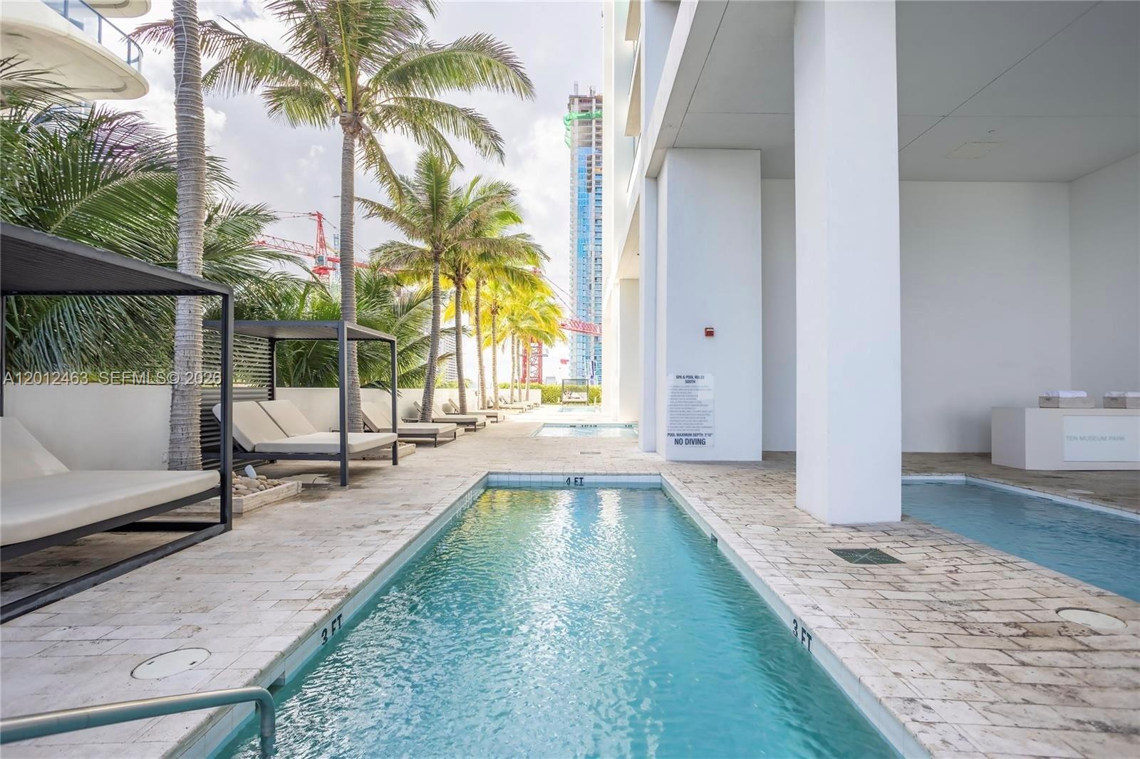 1040 Biscayne Blvd #1602 Miami, FL 33132