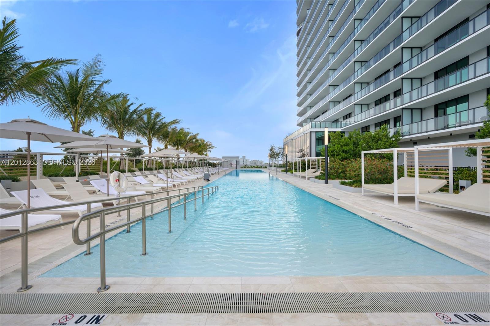 580 72nd St #611 Miami Beach, FL 33141